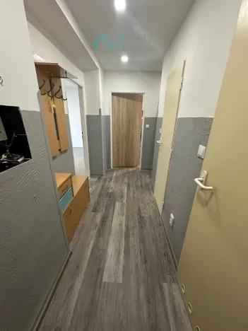 Pronájem bytu 3+1, Pardubice, Na Drážce, 70 m2