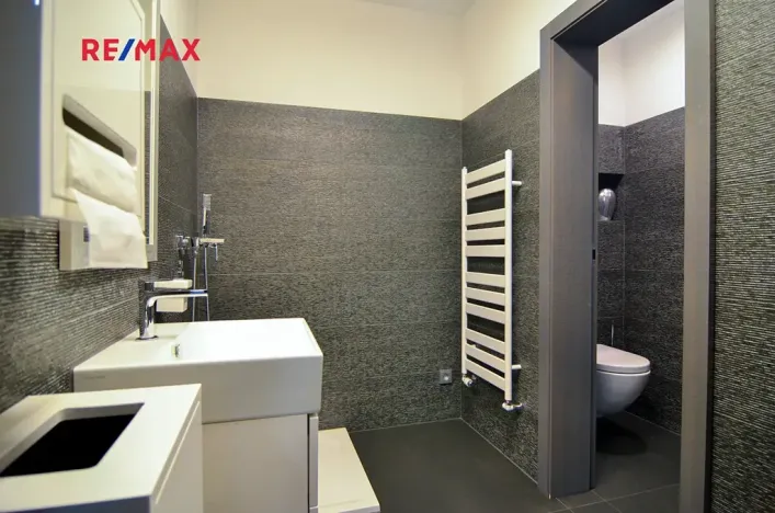 Prodej kanceláře, Břeclav, Slovácká, 137 m2