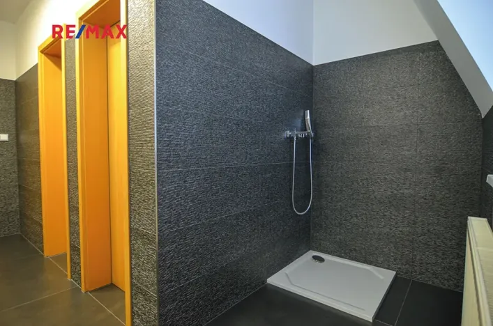 Prodej kanceláře, Břeclav, Slovácká, 192 m2