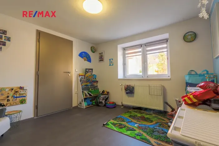 Prodej rodinného domu, Miroslav, Kostelní, 210 m2