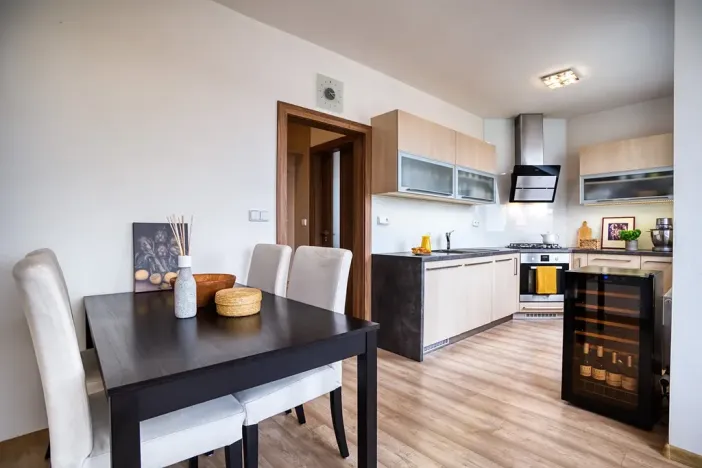 Pronájem bytu 2+kk, Brno, Královopolská, 50 m2