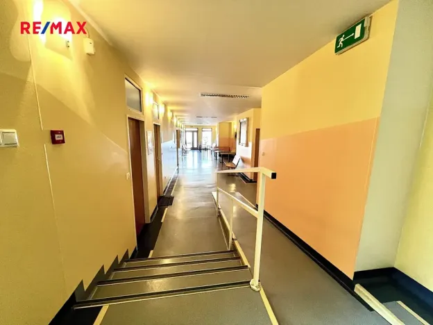 Pronájem ordinace, Kyjov, Masarykovo náměstí, 21 m2