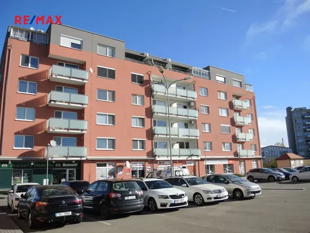 Pronájem bytu 2+kk, Břeclav, U Nemocnice, 52 m2