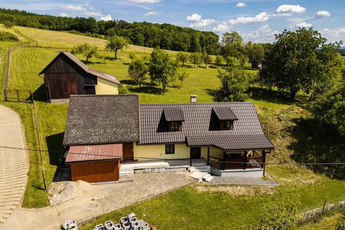 Prodej rodinného domu, Lukov, Paseky, 140 m2