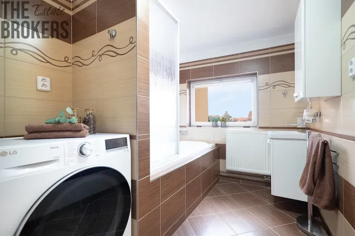 Prodej rodinného domu, Praha - Miškovice, Všetatská, 172 m2