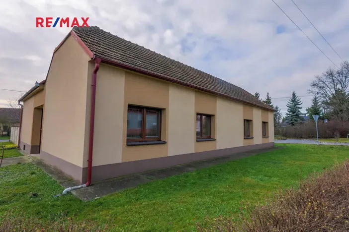 Prodej rodinného domu, Louka, 210 m2