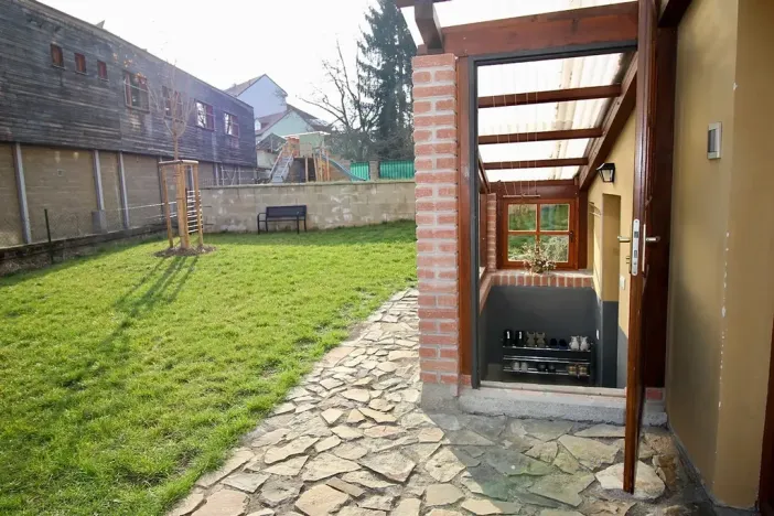 Prodej bytu 1+kk, Praha - Hlubočepy, Pod Žvahovem, 28 m2