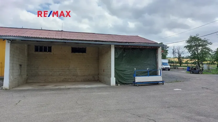 Pronájem komerční nemovitosti, Dražovice, 499 m2