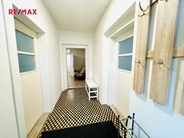 Prodej rodinného domu, Vacenovice, 215 m2