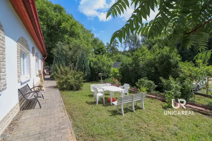 Prodej chaty, Ořechov, 250 m2