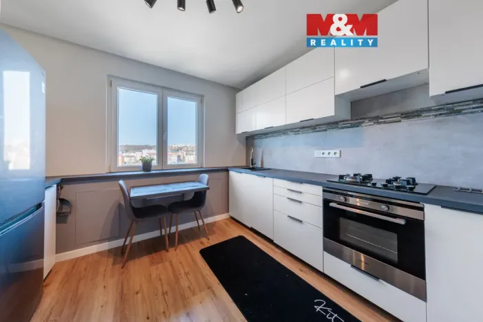 Pronájem bytu 2+kk, Karlovy Vary, Krymská, 54 m2