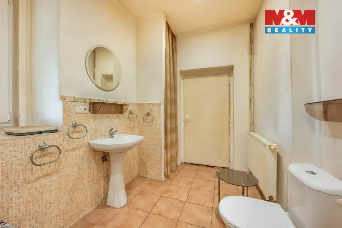 Prodej rodinného domu, Líský, 240 m2