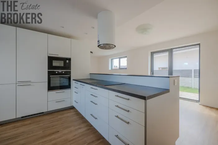 Prodej rodinného domu, Mukařov - Srbín, Bezová, 126 m2