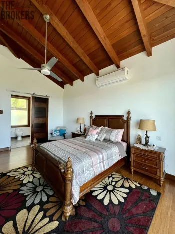 Prodej rodinného domu, Coxen Hole, Roatán, Honduras, 371 m2