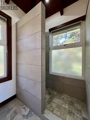 Prodej rodinného domu, Coxen Hole, Roatán, Honduras, 371 m2