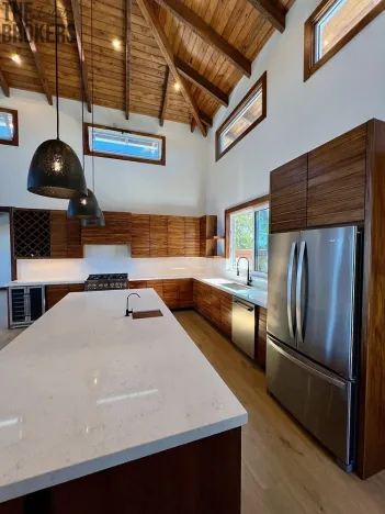 Prodej rodinného domu, Coxen Hole, Roatán, Honduras, 238 m2