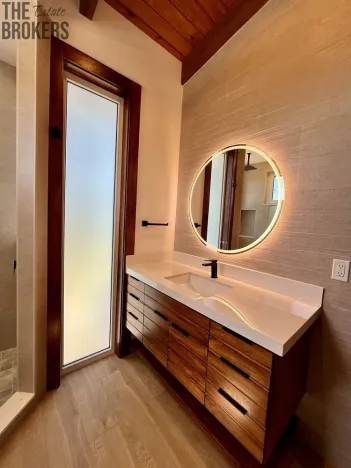 Prodej rodinného domu, Coxen Hole, Roatán, Honduras, 238 m2