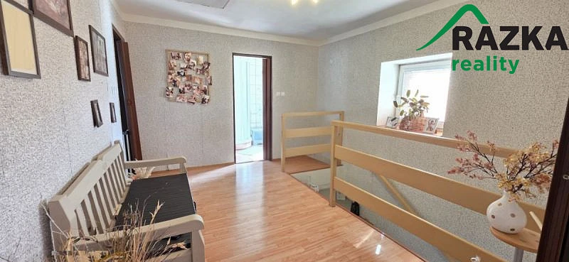 Prodej rodinného domu, Černošín, 132 m2