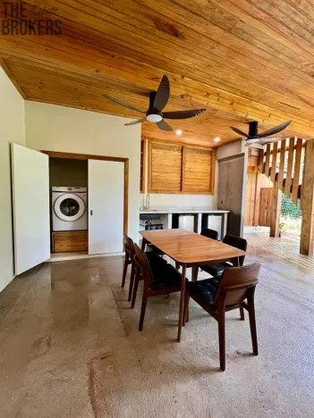 Prodej bytu 3+1, Coxen Hole, Roatán, Honduras, 139 m2