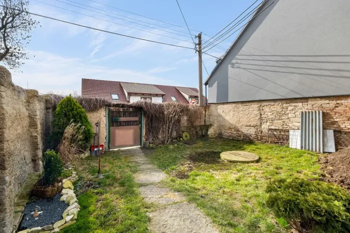 Prodej rodinného domu, Uhy, 98 m2