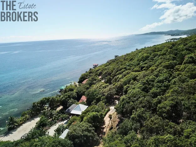 Prodej pozemku, Coxen Hole, Roatán, Honduras, 811 m2