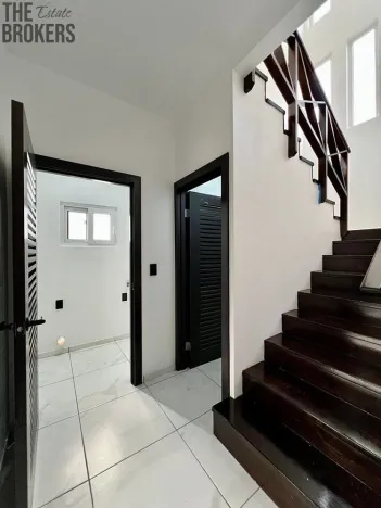 Prodej rodinného domu, Coxen Hole, Roatán, Honduras, 90 m2