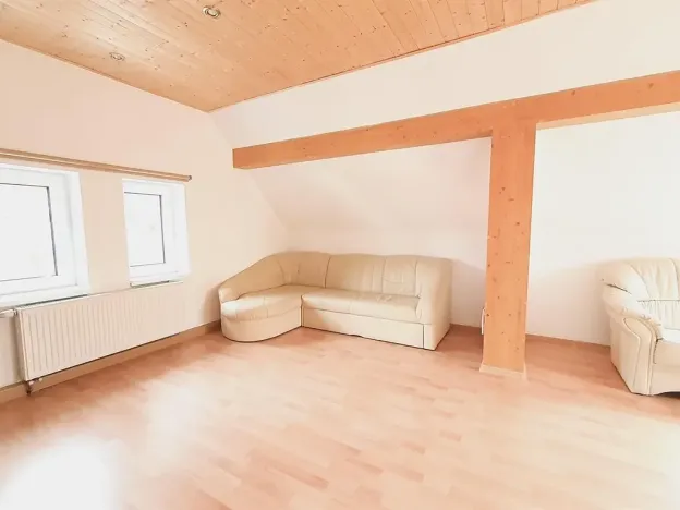 Prodej rodinného domu, Hora Svatého Šebestiána, 250 m2