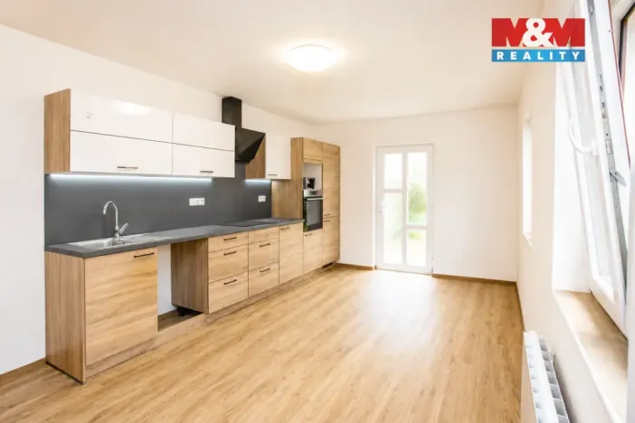 Prodej rodinného domu, Horní Cerekev, Březinova, 215 m2