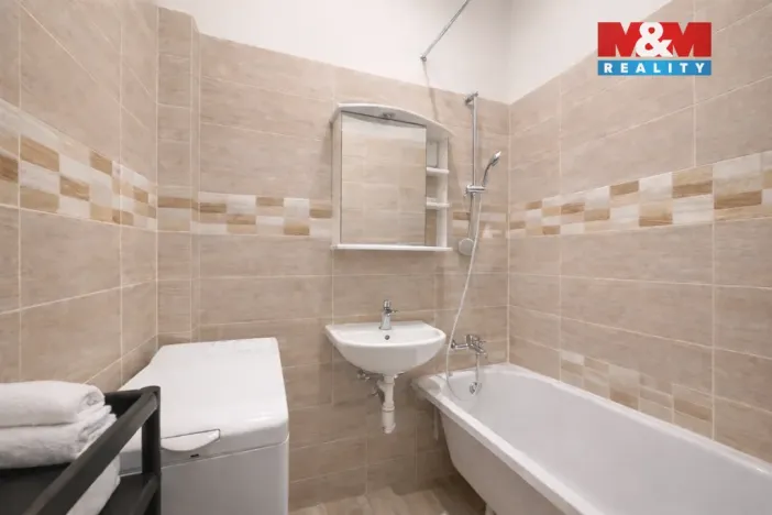 Prodej bytu 2+kk, Praha - Košíře, Plzeňská, 41 m2