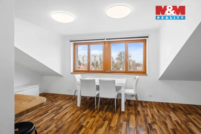 Pronájem bytu 2+kk, Praha - Bohnice, Bohnická, 84 m2