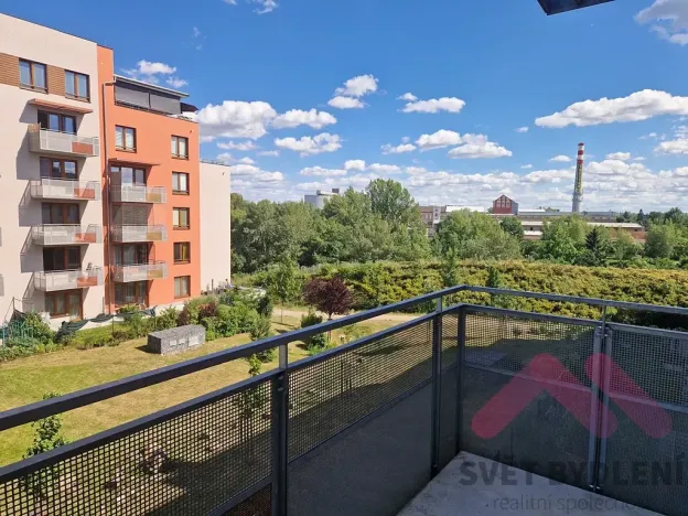 Pronájem bytu 2+kk, Praha - Čakovice, Tryskovická, 65 m2