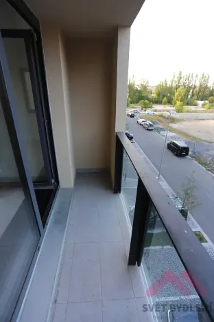 Pronájem bytu 1+kk, Praha - Karlín, U Mlýnského kanálu, 42 m2