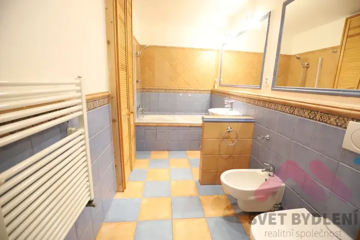 Pronájem bytu 2+kk, Praha - Nové Město, Koubkova, 53 m2