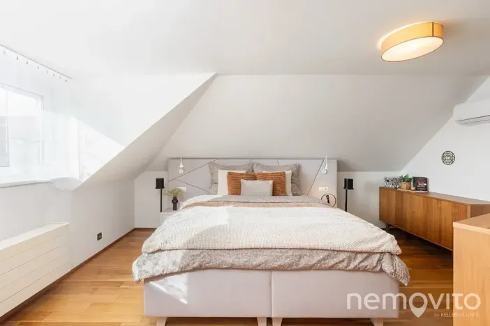 Prodej rodinného domu, Jesenice, Zvonková, 230 m2