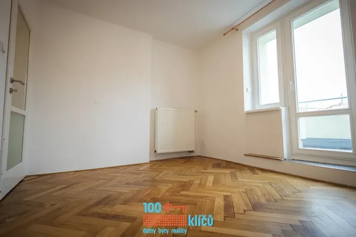 Pronájem bytu 2+1, Praha - Střešovice, Na Hubálce, 35 m2