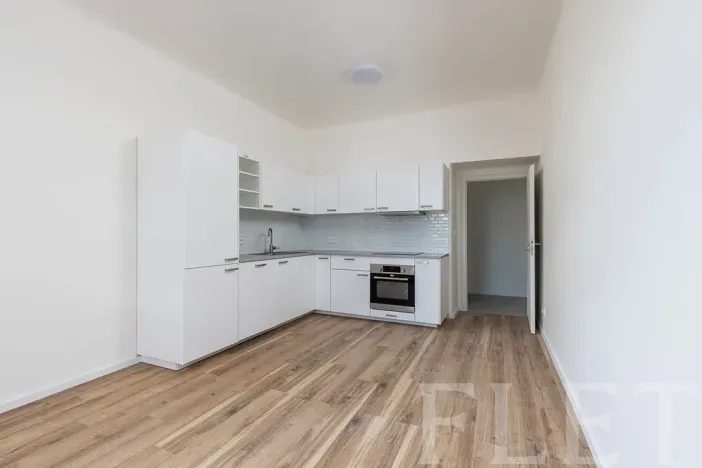 Prodej bytu 2+kk, Praha - Holešovice, U vody, 45 m2