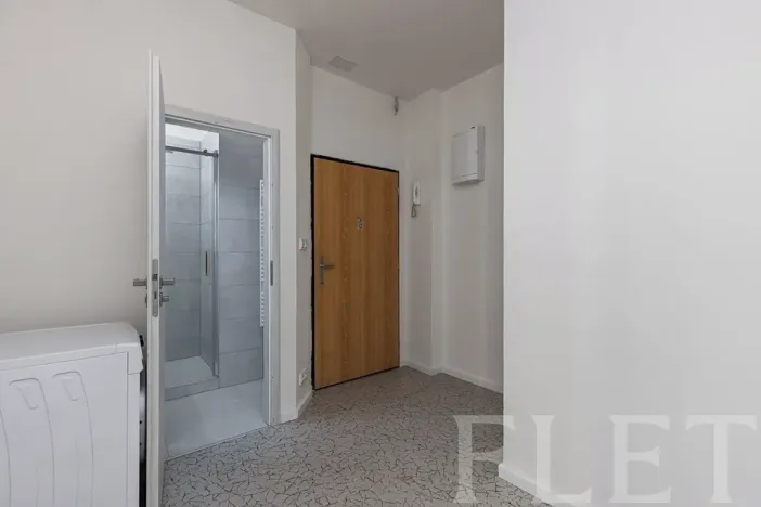 Prodej bytu 2+kk, Praha - Holešovice, Stupkova, 44 m2