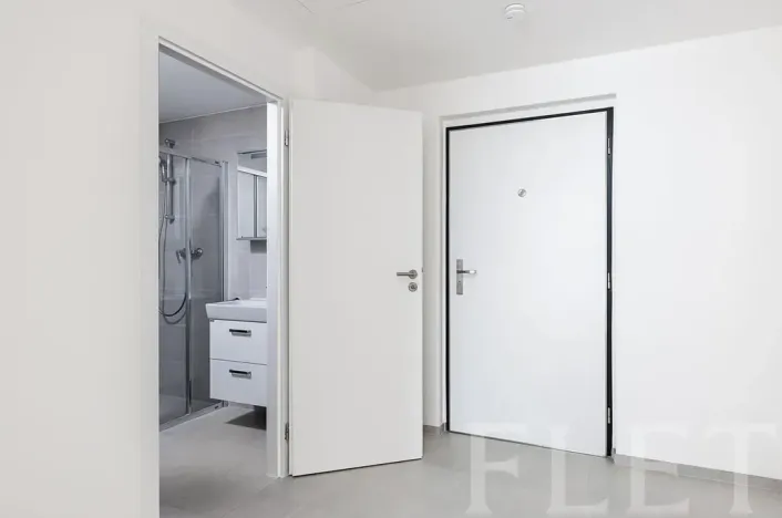 Pronájem bytu 1+kk, Praha - Hloubětín, Kolbenova, 35 m2