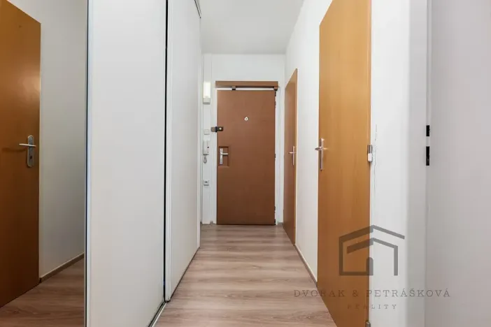 Pronájem bytu 2+kk, Praha - Kunratice, Jana Růžičky, 45 m2