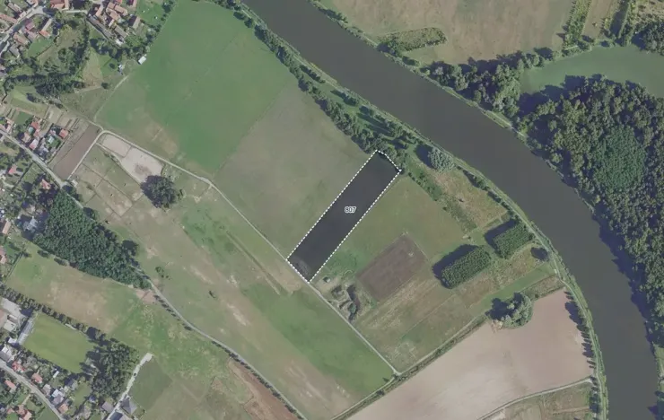 Prodej pole, Záryby, 24776 m2