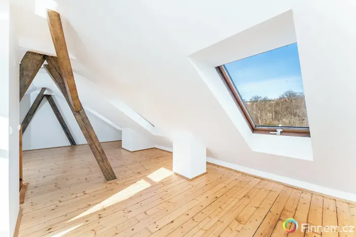 Prodej bytu 4+1, Praha - Smíchov, Klamovka, 146 m2