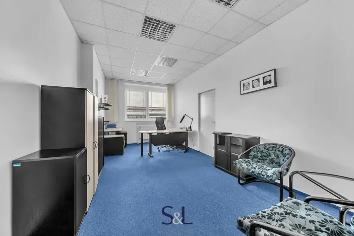 Prodej výrobních prostor, Nový Bor, Sklářská, 6477 m2