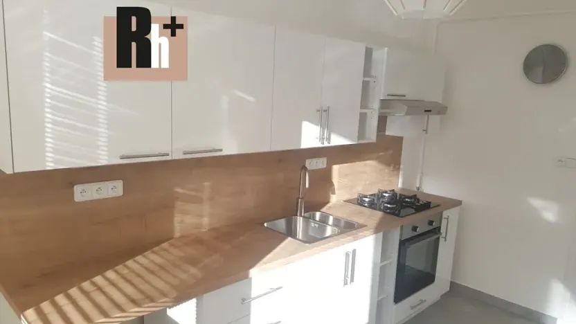 Pronájem bytu 1+1, Ostrava, Alšovo náměstí, 38 m2