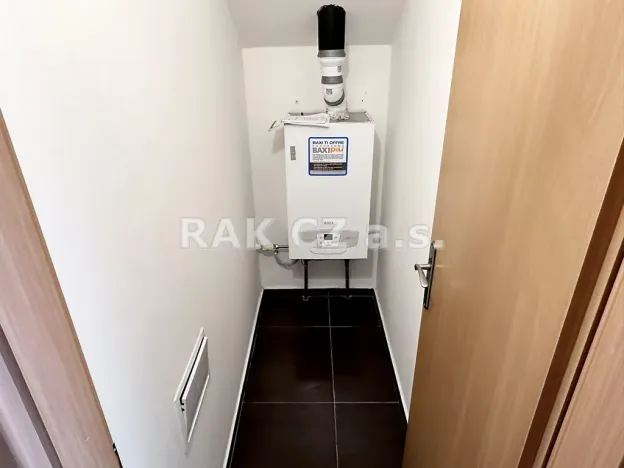 Prodej bytu 3+kk, Šestajovice, Revoluční, 74 m2