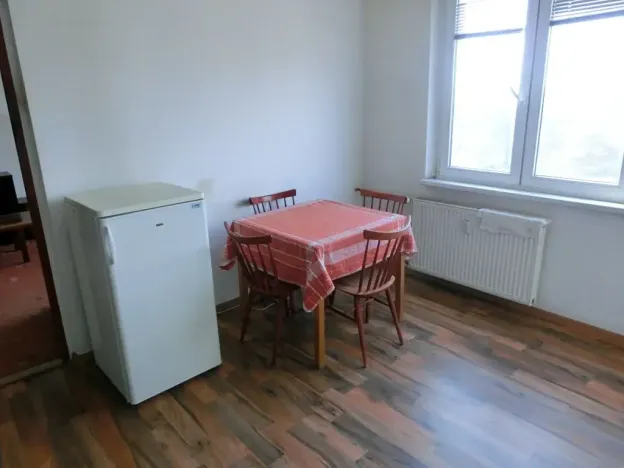 Prodej bytu 1+1, Ostrov, Kollárova, 36 m2