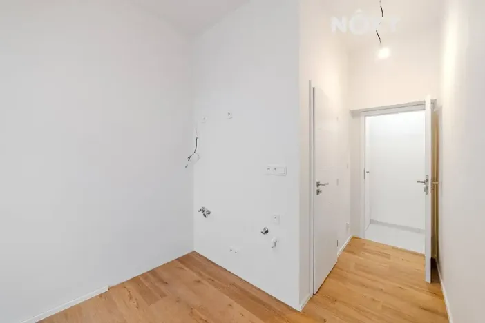 Prodej bytu 1+kk, Praha - Vysočany, Kolmá, 16 m2