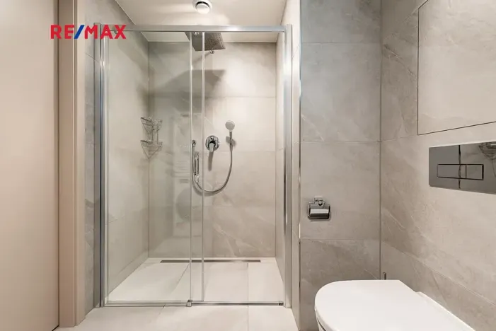 Pronájem bytu 1+kk, Praha - Žižkov, Malešická, 36 m2