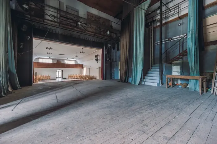 Prodej komerční nemovitosti, Klamoš, 865 m2