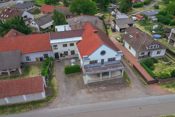 Prodej komerční nemovitosti, Klamoš, 865 m2