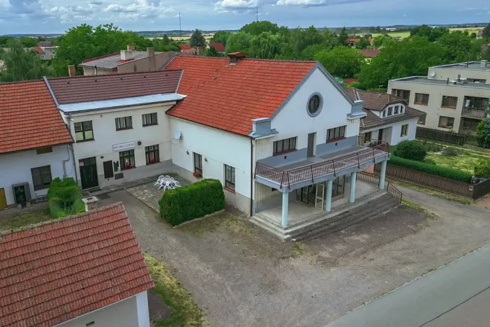 Prodej restaurace, Klamoš, 865 m2